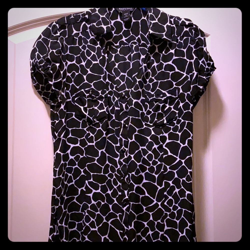 White House Black Market Blouse